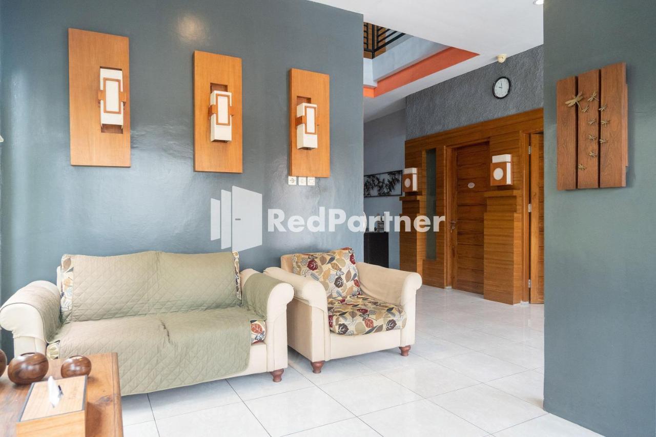 Omah Capung Near Malioboro Area Mitra Reddoorz Ξενοδοχείο Γιογκιακάρτα Εξωτερικό φωτογραφία